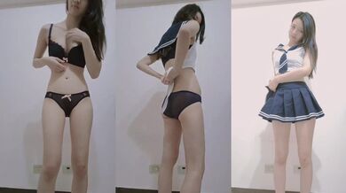 【台湾情侣泄密】冒充经济人忽悠漂亮学妹掰开粉嫩的鲍鱼看看有没有交过男朋友 (1)